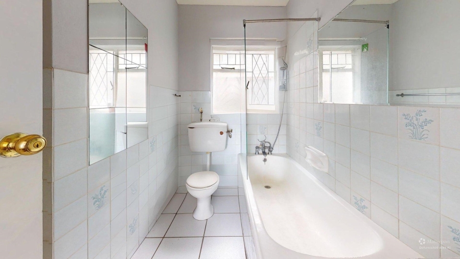 1 Bedroom Property for Sale in St Georges Park Eastern Cape